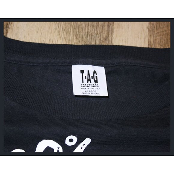vintage 1990s Tazmanian Devil black T.A.G. t-shirt - size XL - Picture 3 of 3